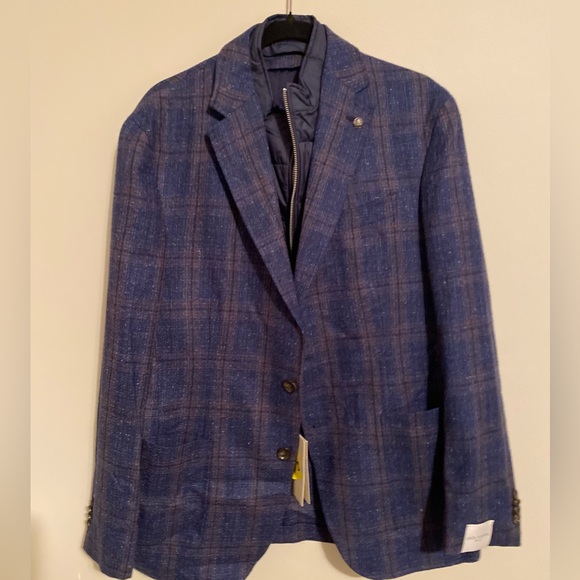 JACK VICTOR Other - Jack Victor
Brice Wool Blend Plaid Sportcoat‎ With Bib